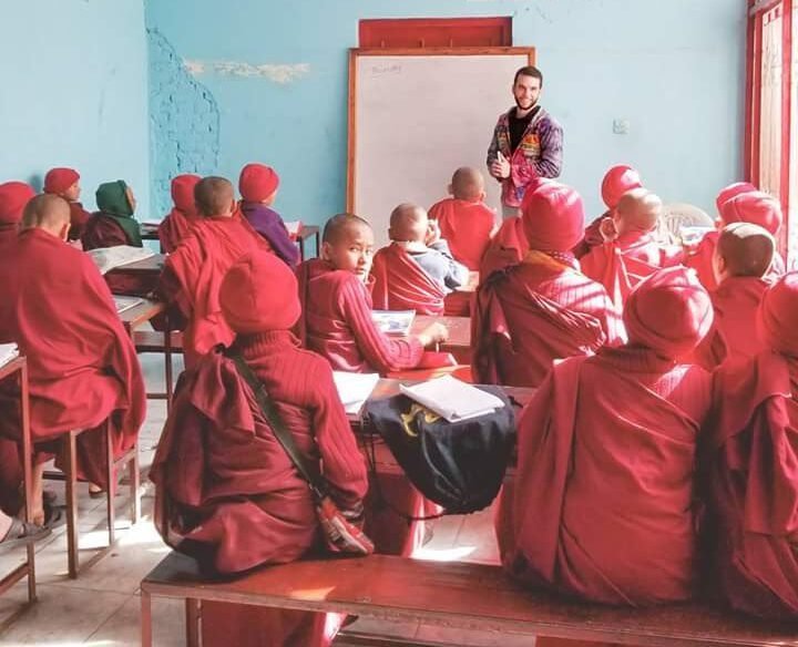 Volunteer at the Buddhist Monastery in Nepal