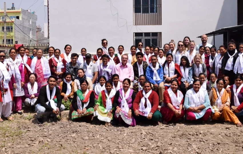 summer volunteering program in nepal