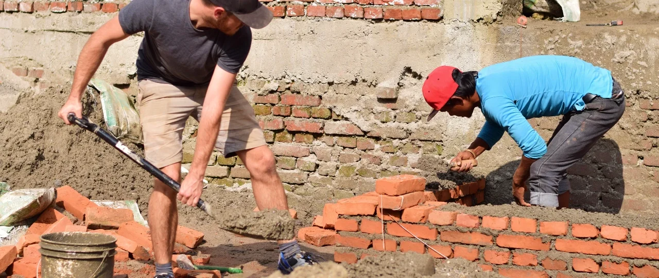 Construction and renovation volunteer work in Nepal