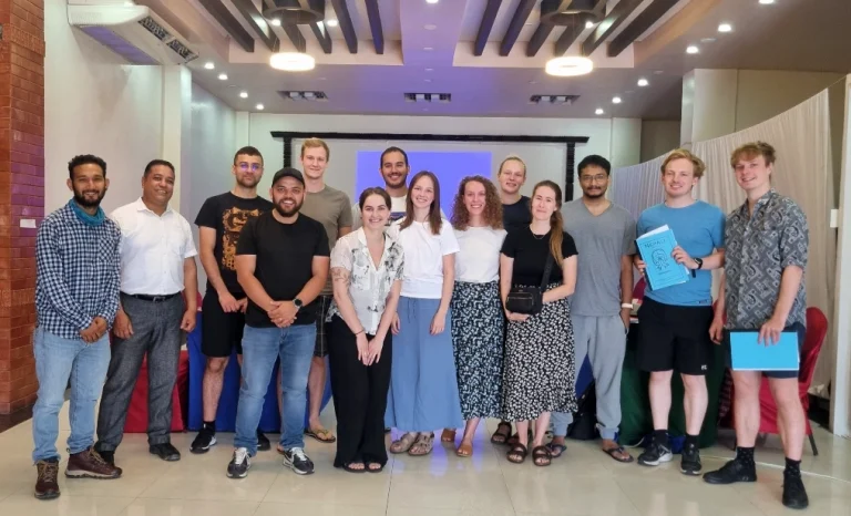 Summer Group Program: Volunteer and Tour